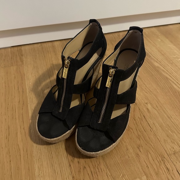 Black Michael Kors Heels - Picture 2 of 5